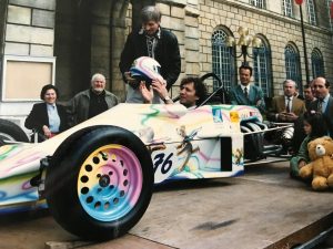 Formule Ford Kent Van Diemen revisitée par le peintre Daniel Authouart
