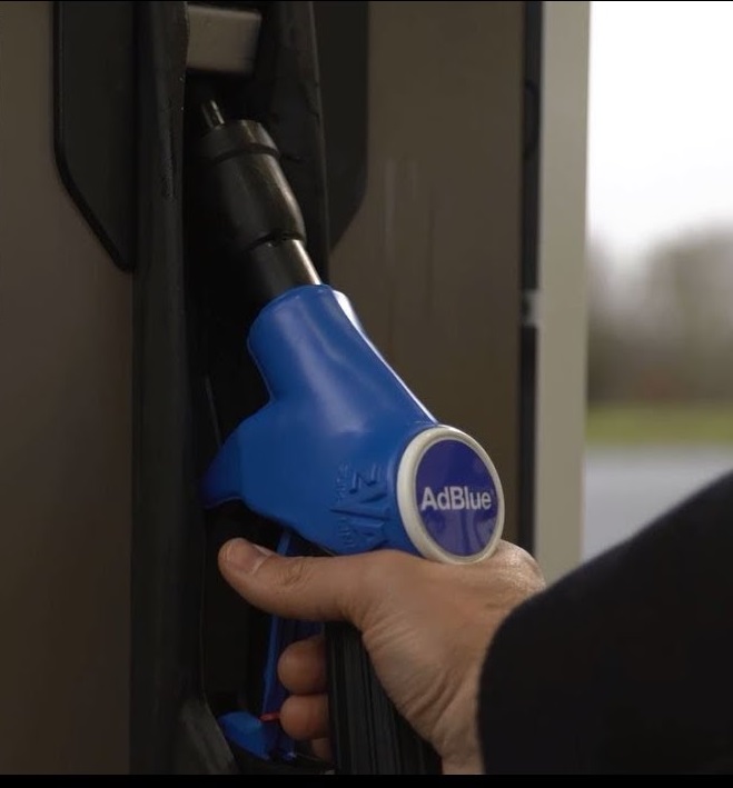 Adblue tout comprendre au fonctionnement de ce liquide antipollution Blog VPauto, l